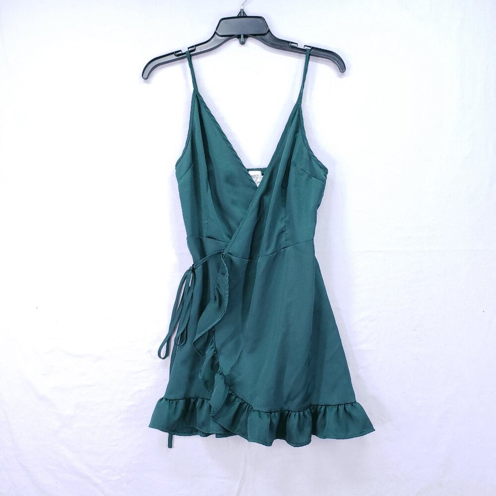 Princess Polly Green Lightweight Silky Sleeveless Short Mini Wrap Dress Size 4 - Picture 2 of 16